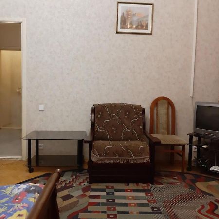 Apartments Near Khreshchatyk-Absolut เคียฟ ภายนอก รูปภาพ